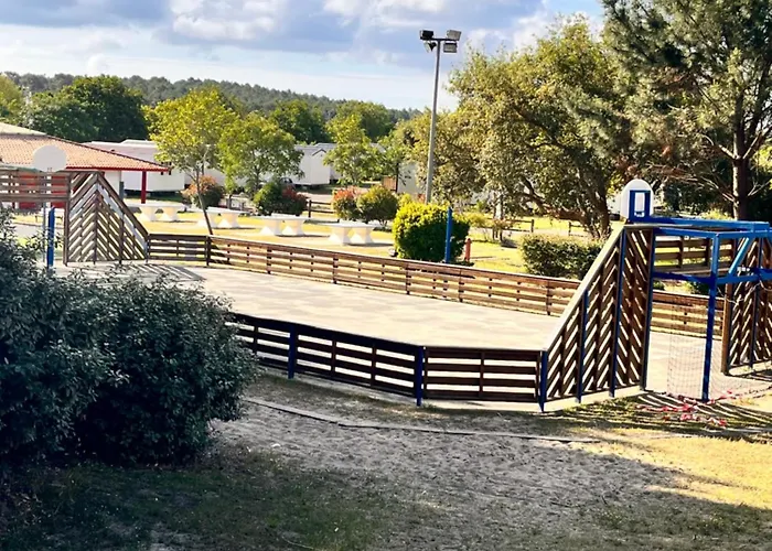 キャンプ場 Mobil C06 Siblu La ミミザン・プラージュ