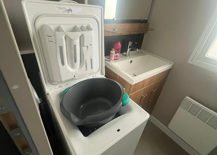 キャンプ場 Mobil C06 Siblu La ミミザン・プラージュ